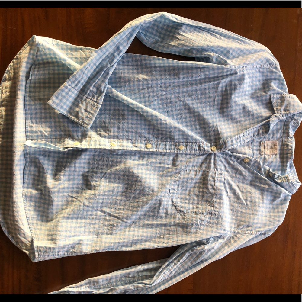 gap button down 💙